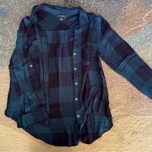 Rock & Republic Navy and Black Plaid Button-Down Shirt